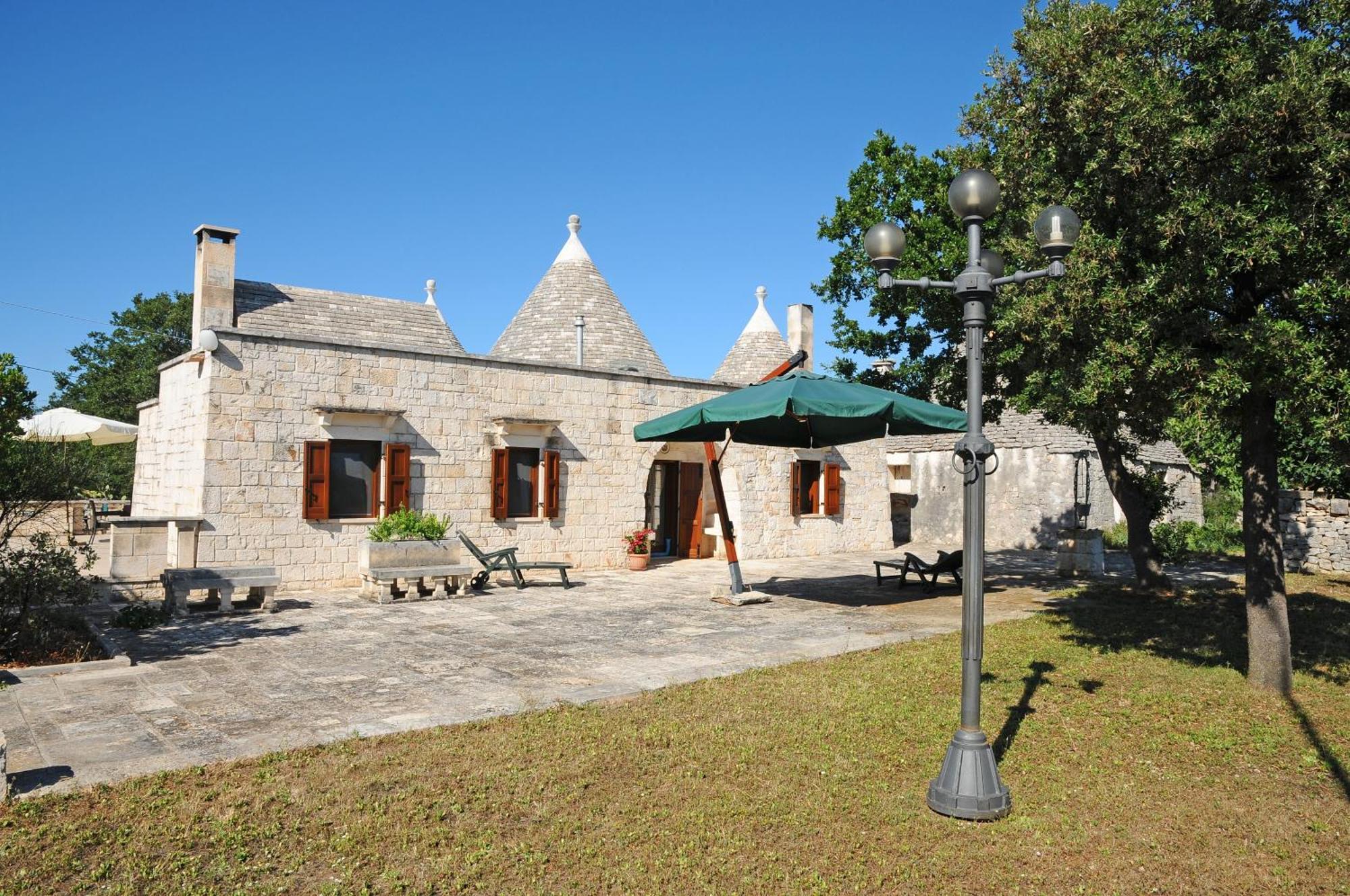 Trullo Cinquenoci Suite Locorotondo Eksteriør bilde